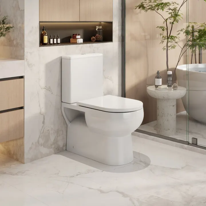 Moi back-to-wall toilet suite